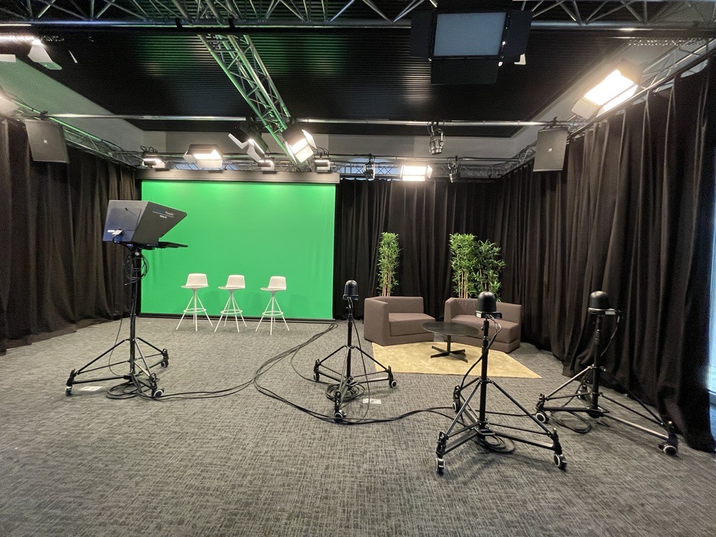 AXA studio