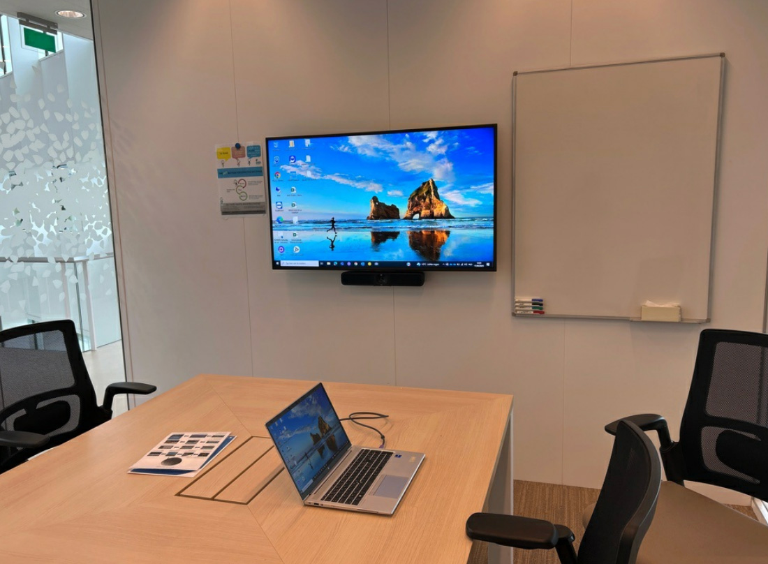 Huddle Room