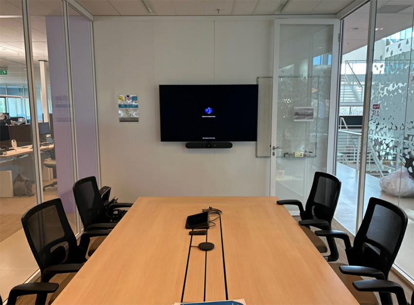 Medium Room